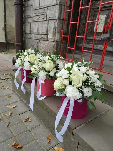 Pracownia Florystyczna DECOFIORA